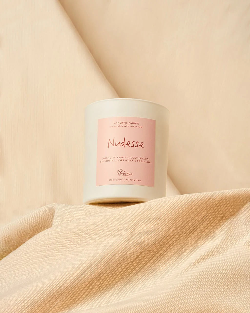 Bohemia candela Nudesse