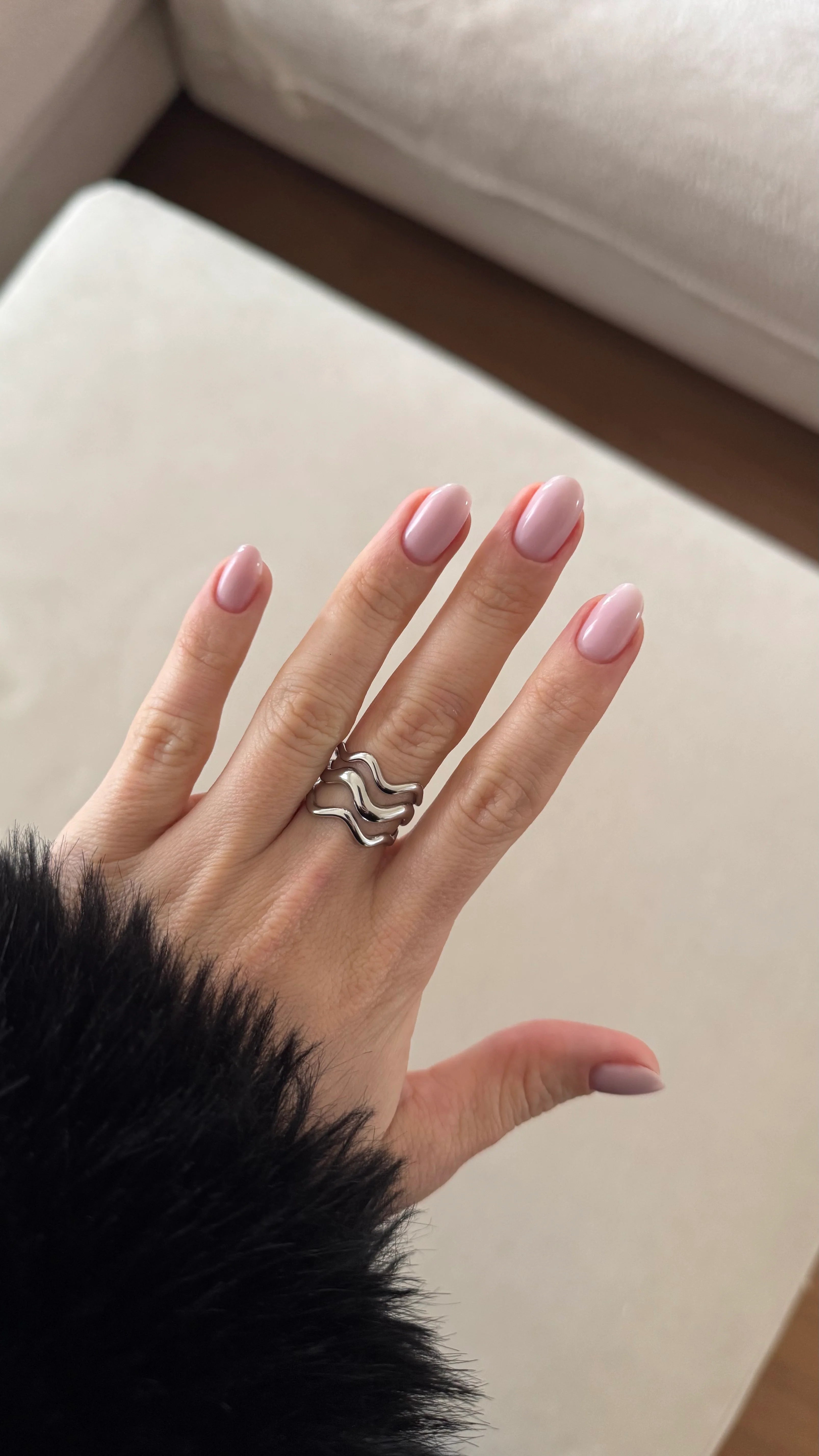Nuvi anello Triple Wave